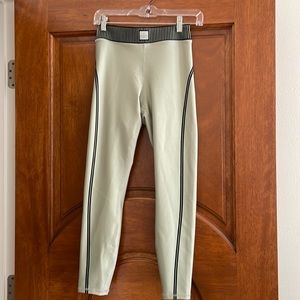 Alo Yoga Airlift High Waist Legging